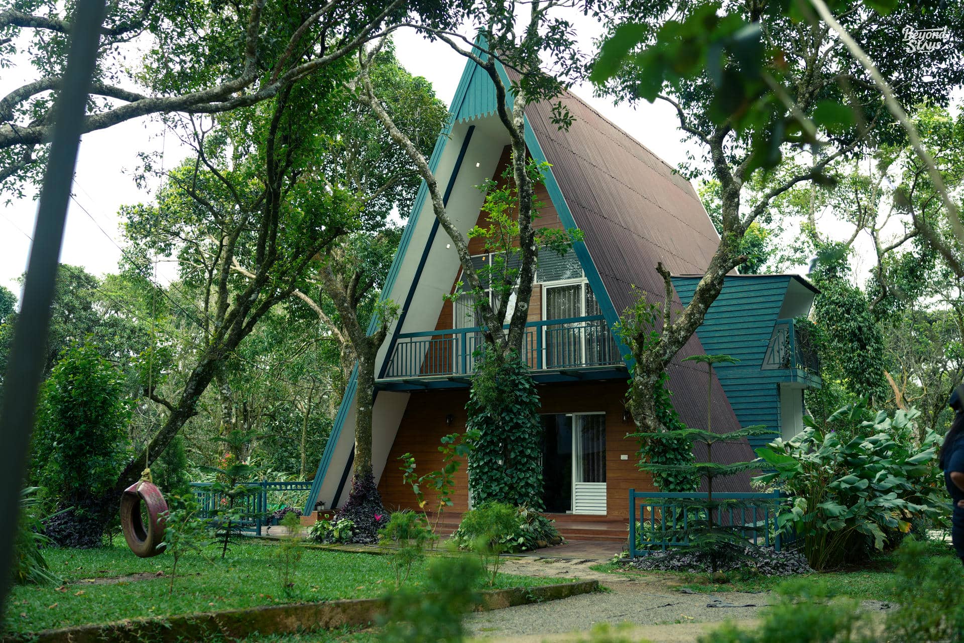 Chess Rock Homes – A-Frame Pool Villa