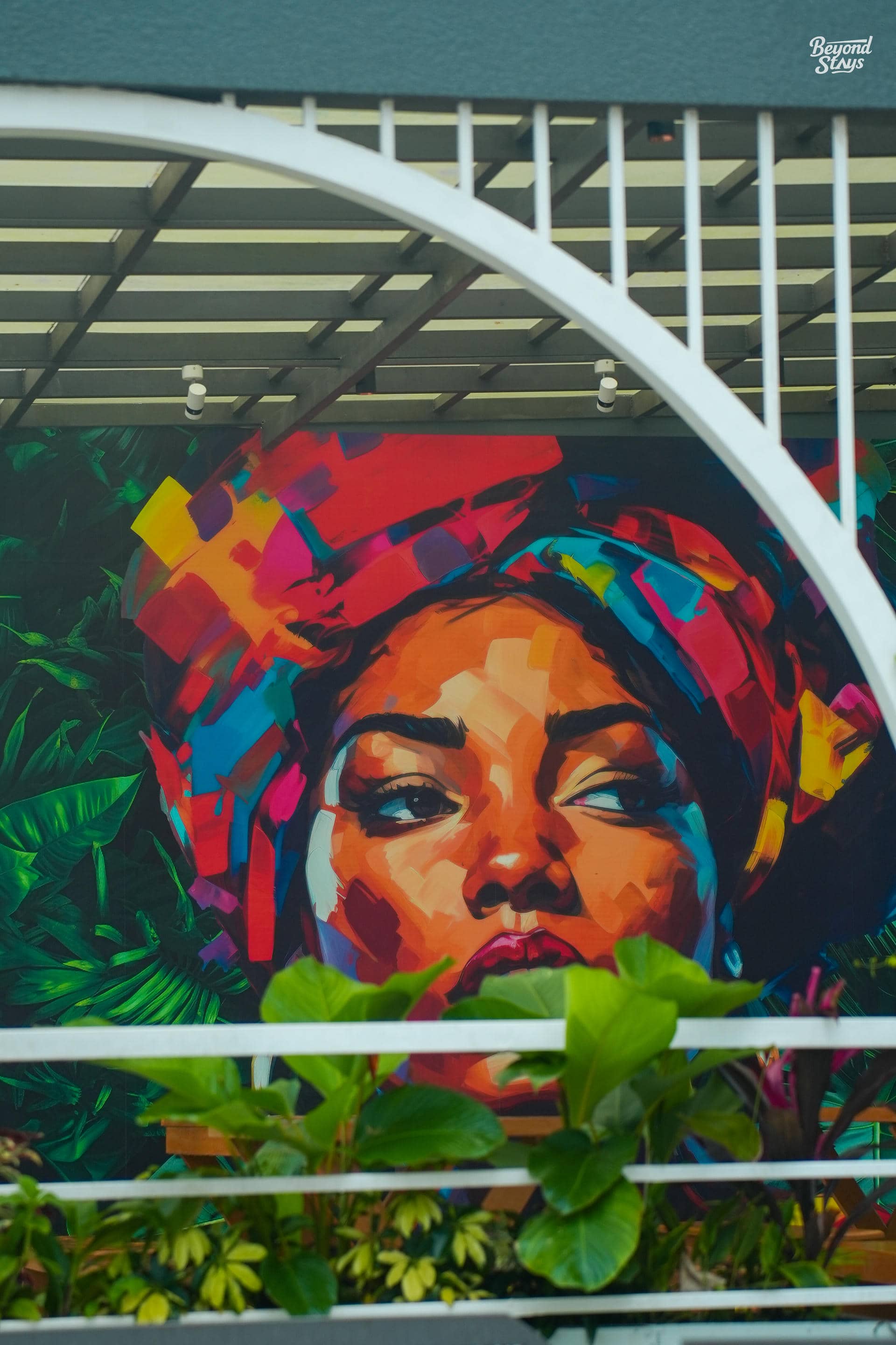 Roots Munnar – Glass Room Resort